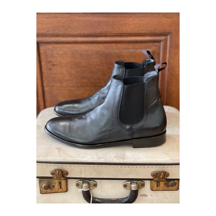 BOOTS MARCH